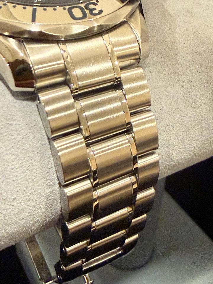 Omega Seamaster Professional 300m Quartz 41mm Electric Blue 2265.80 - Serviced 2 year Omega Warranty — photo 16
