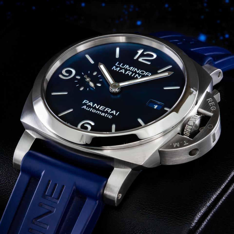 Panerai Luminor Marina 44mm Blue Dial PAM01313 Complete Warranty Coverage until 2028 - Extra OEM strap — photo 3