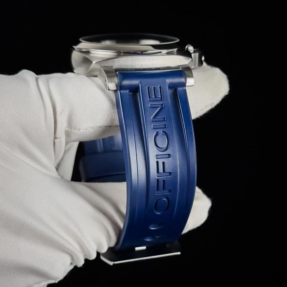 Panerai Luminor Marina 44mm Blue Dial PAM01313 Complete Warranty Coverage until 2028 - Extra OEM strap — photo 6