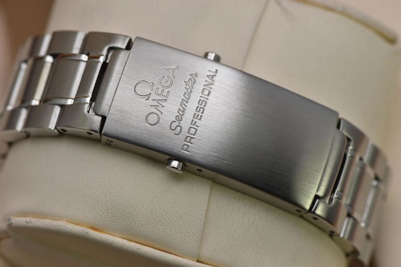 Omega Seamaster Diver 300 M Professional Chronometer 300M Automatic 41MM Steel "Peter Blake" Watch 2254.50 New Omega Factory Bezel — photo 4