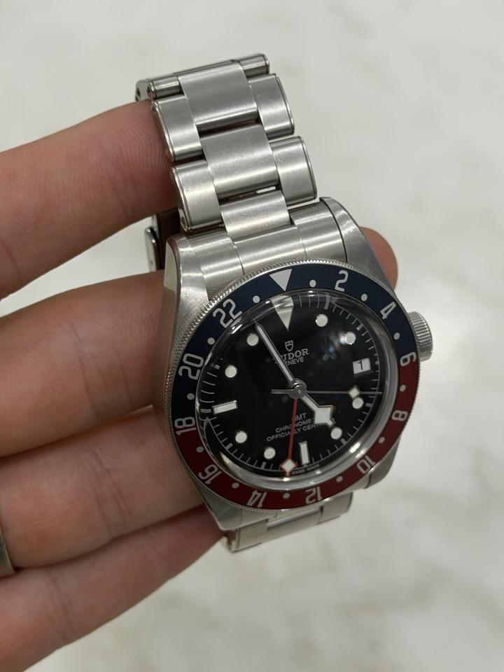 Tudor Black Bay GMT Pepsi Black Dial Stainless Steel Mens Watch 79830RB — photo 4