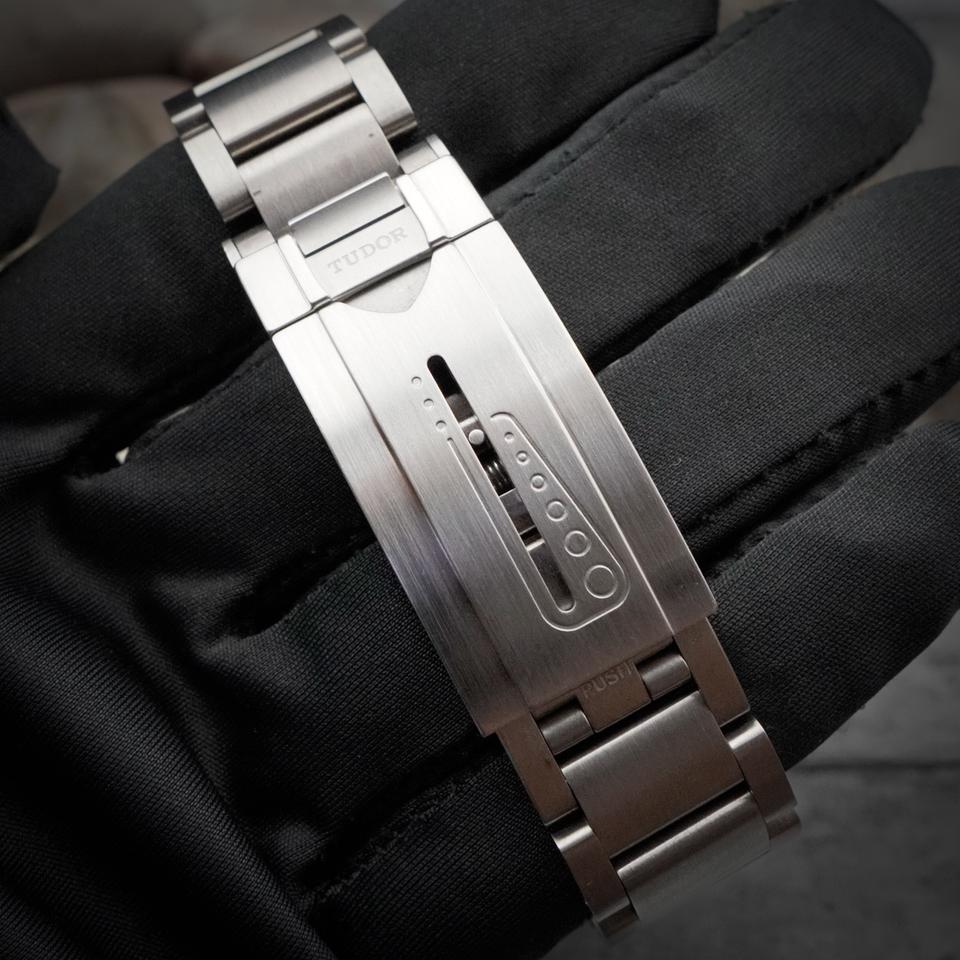 Tudor Pelagos Full Set Black Dial 42mm 25600TN Rubber Strap Included — photo 11