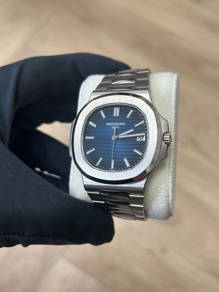 Patek Philippe Nautilus 2024 Nautilus 5811/1g — photo 5