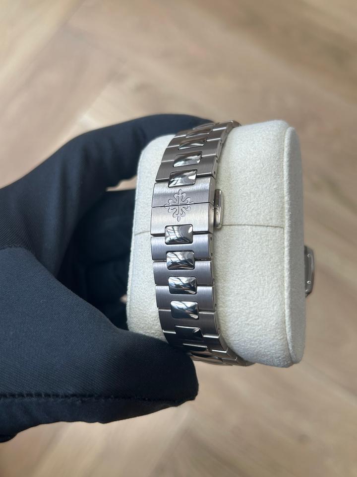Patek Philippe Nautilus 2024 Nautilus 5811/1g — photo 6
