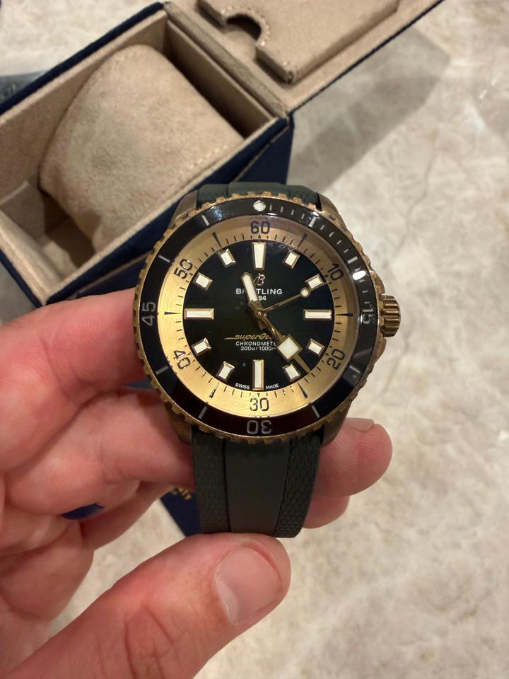 Breitling Superocean 42 Automatic 42 Full Set extra OEM straps included Priced to sell — photo 2