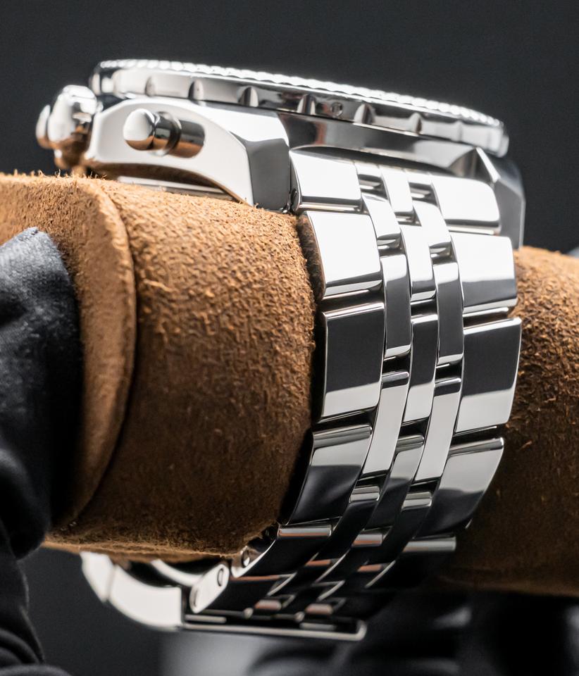 Breitling Bentley B06 Skeleton $12K MSRP Black Dial 49 mm Bracelet — photo 14