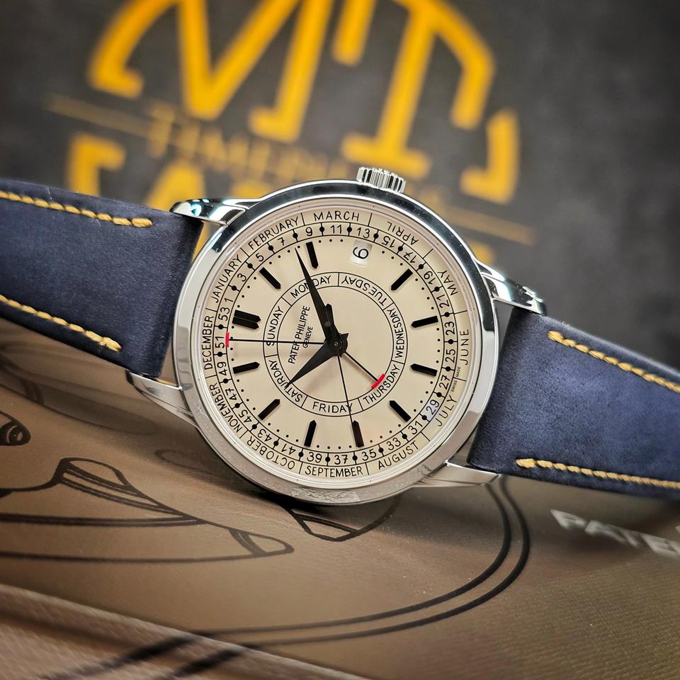 Patek Philippe Calatrava Weekly Calendar IN STOCK | 5212A | Weekly Calendar | Warranty | B&P