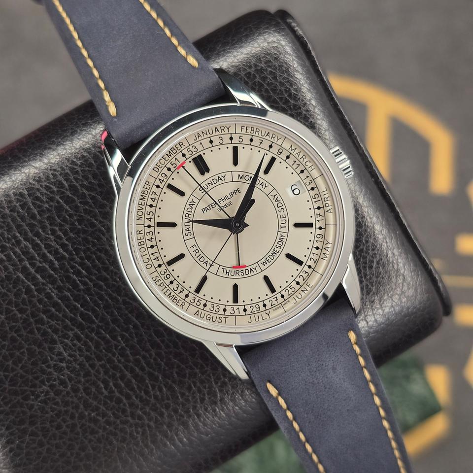 Patek Philippe Calatrava Weekly Calendar IN STOCK | 5212A | Weekly Calendar | Warranty | B&amp;P — photo 3