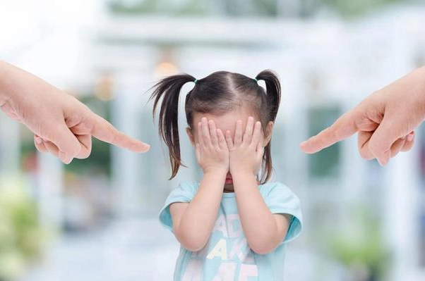 Giáo sư đại học top đầu châu Á: Để đứa trẻ trở nên ưu tú không khó nếu cha mẹ biết áp dụng 3 LỎNG và 2 NGHIÊM