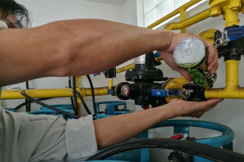 thử nghiệm đường ống gas bằng xà phòng