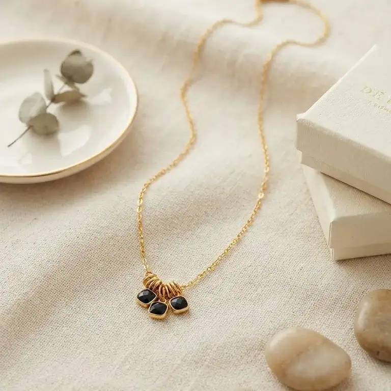 Nova Necklace 1