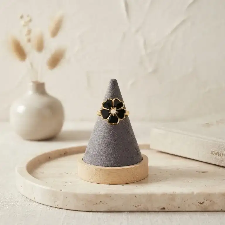 The Crown ring 1