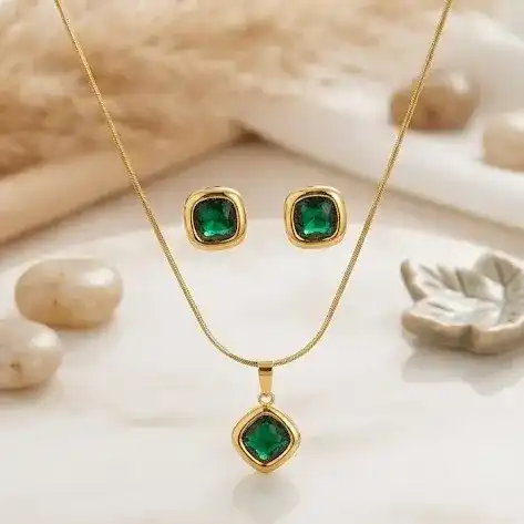 The Aura set 1