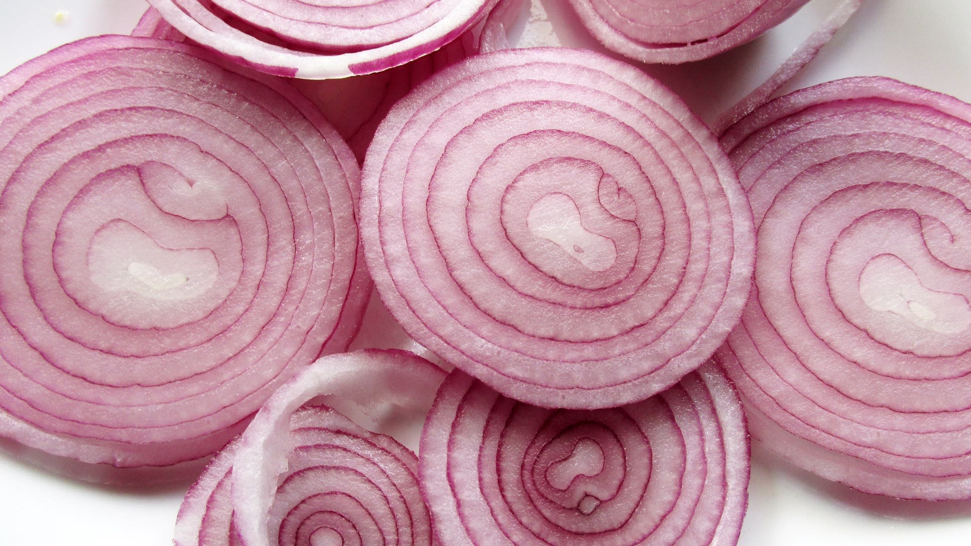onions costly