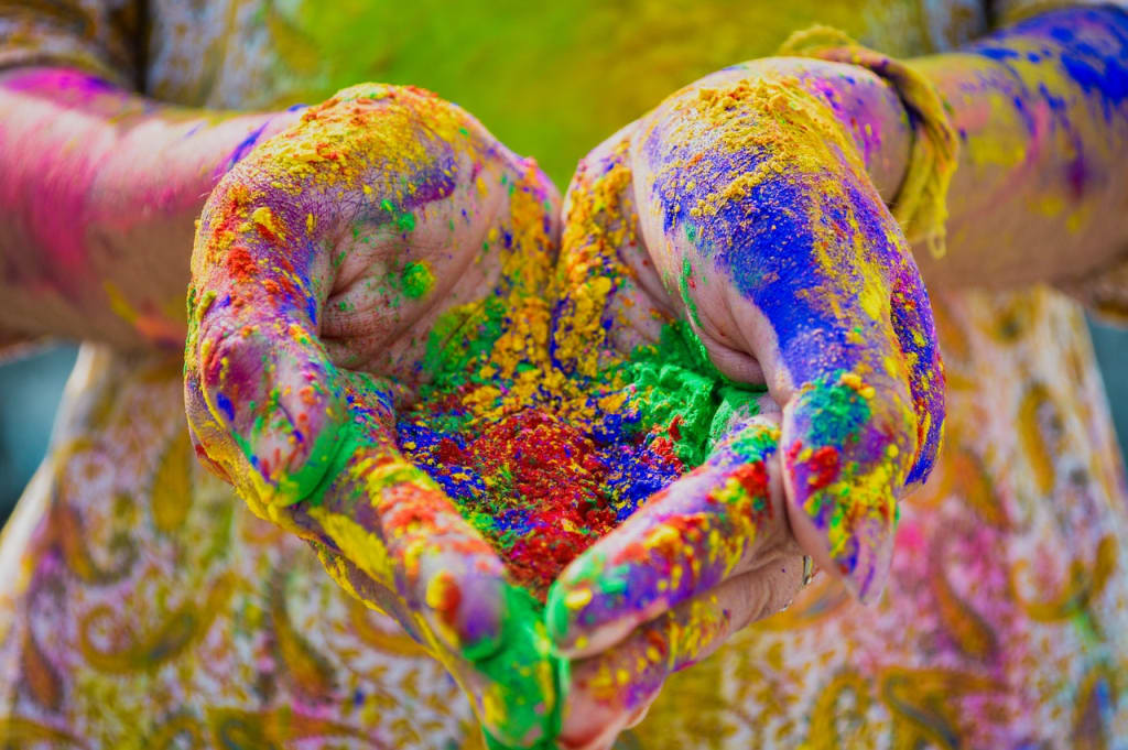 holi indian colors