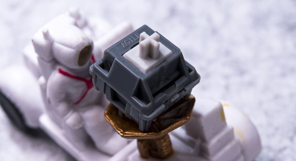 Moon V2 Linear Switches