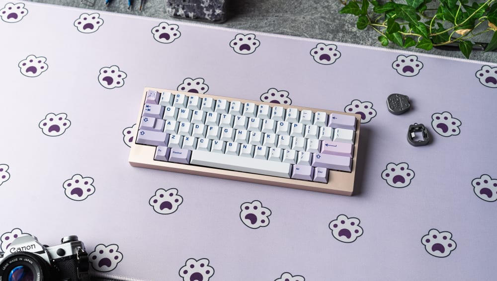 Taro Toe Beans Desk Mat