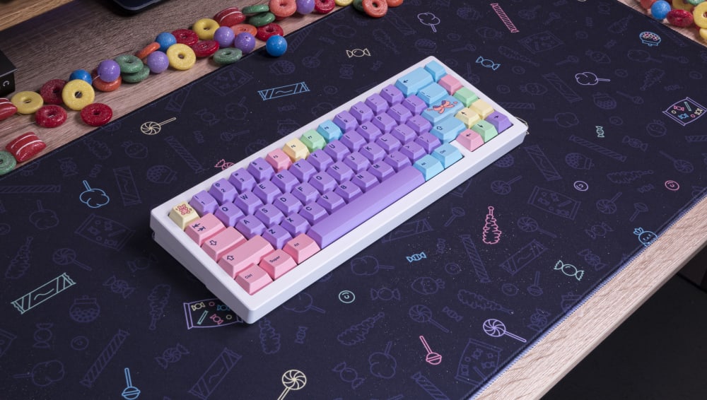 TG67 V3 with Candy Shop Keycaps