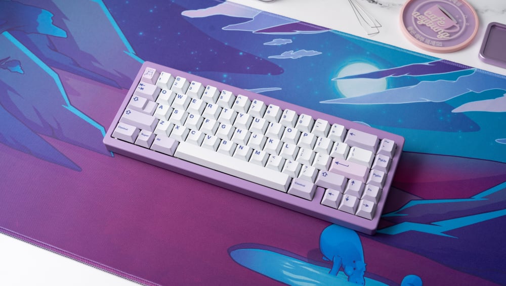 PolyCaps Hippo Keycaps on Moonlight Oasis Mat