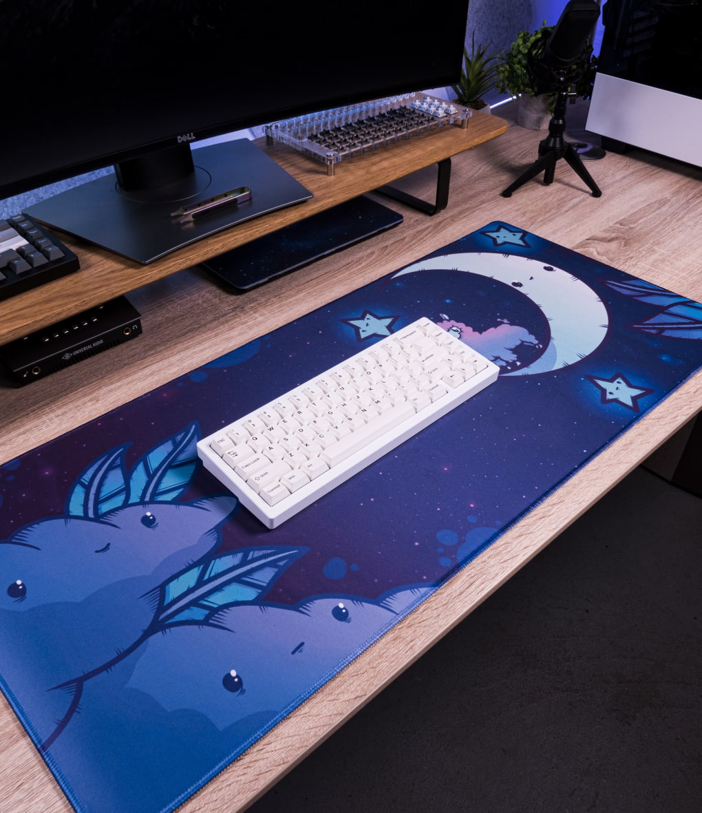 Alpaca Desk Mat