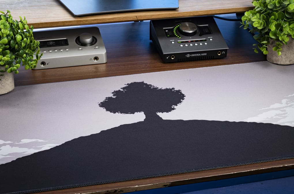 Attack on Titan Tree of Life Desk Mat