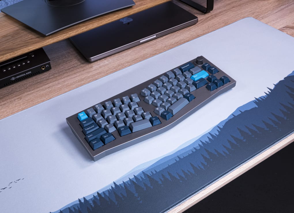 Keychron Q8 Whale Blue Horizons