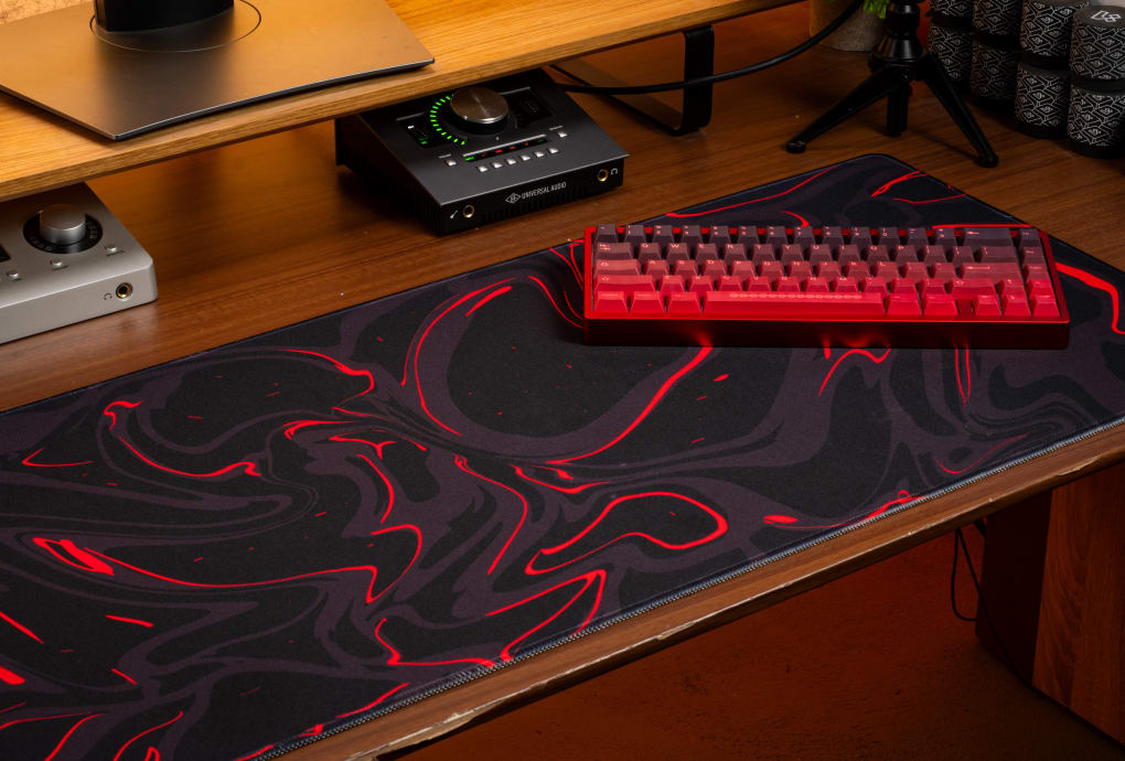Marble Liquid V2 Mat Lava