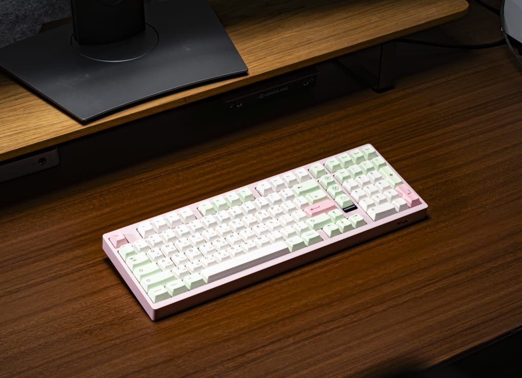 Max102 Mechanical Keyboard