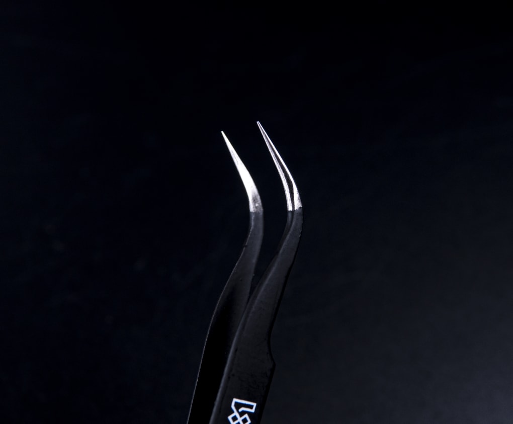 Precision Tweezers for Mechanical Keyboards