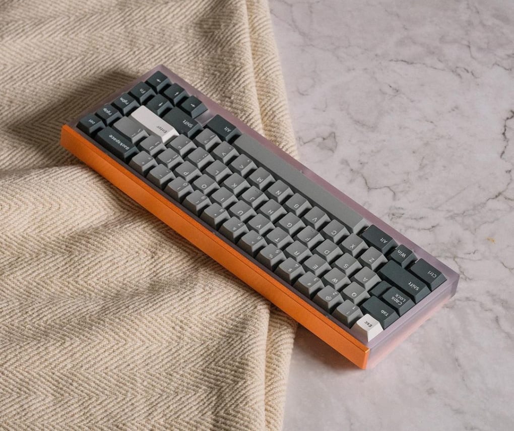 （お得な特別割引価格） Seal PBT V4 Keycaps | Kinetic Labs キーボード