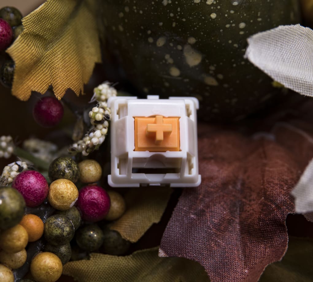 Tbcats Eclair Orange Linear Switches