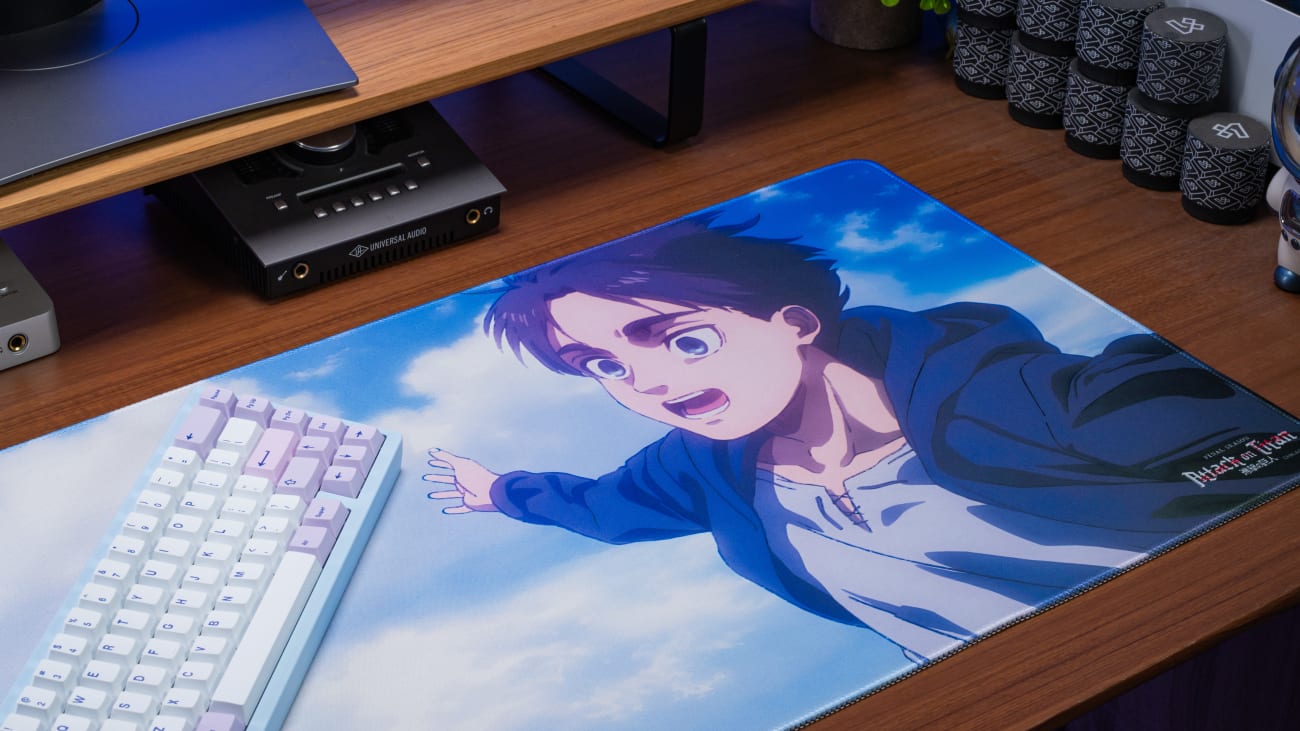 Attack on Titan Desk Mat Eren Flying