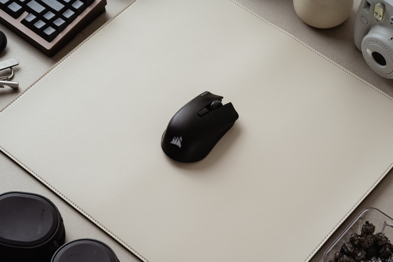 Medium Cream Eco Leather Mouse Pad