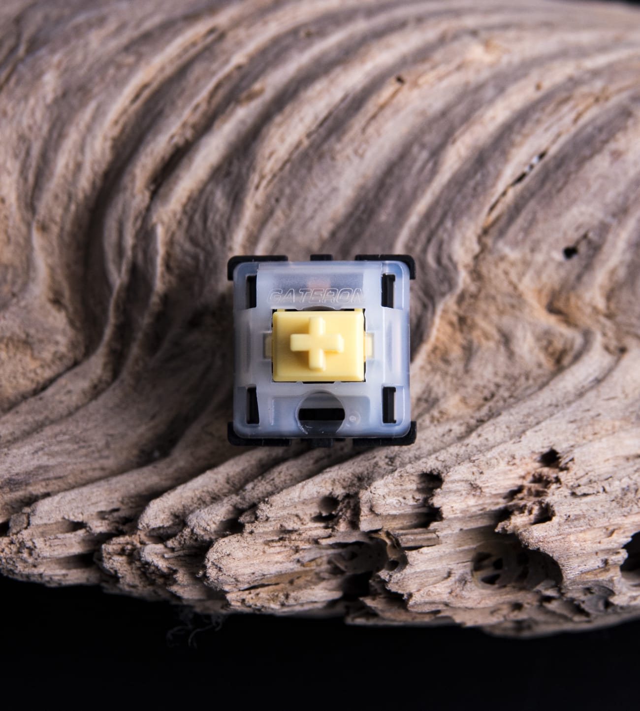 Gateron Milky Yellow Pro Black-Bottom Linear Switches