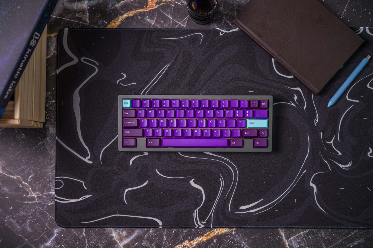 Liquid Marble Lightning Desk Mat