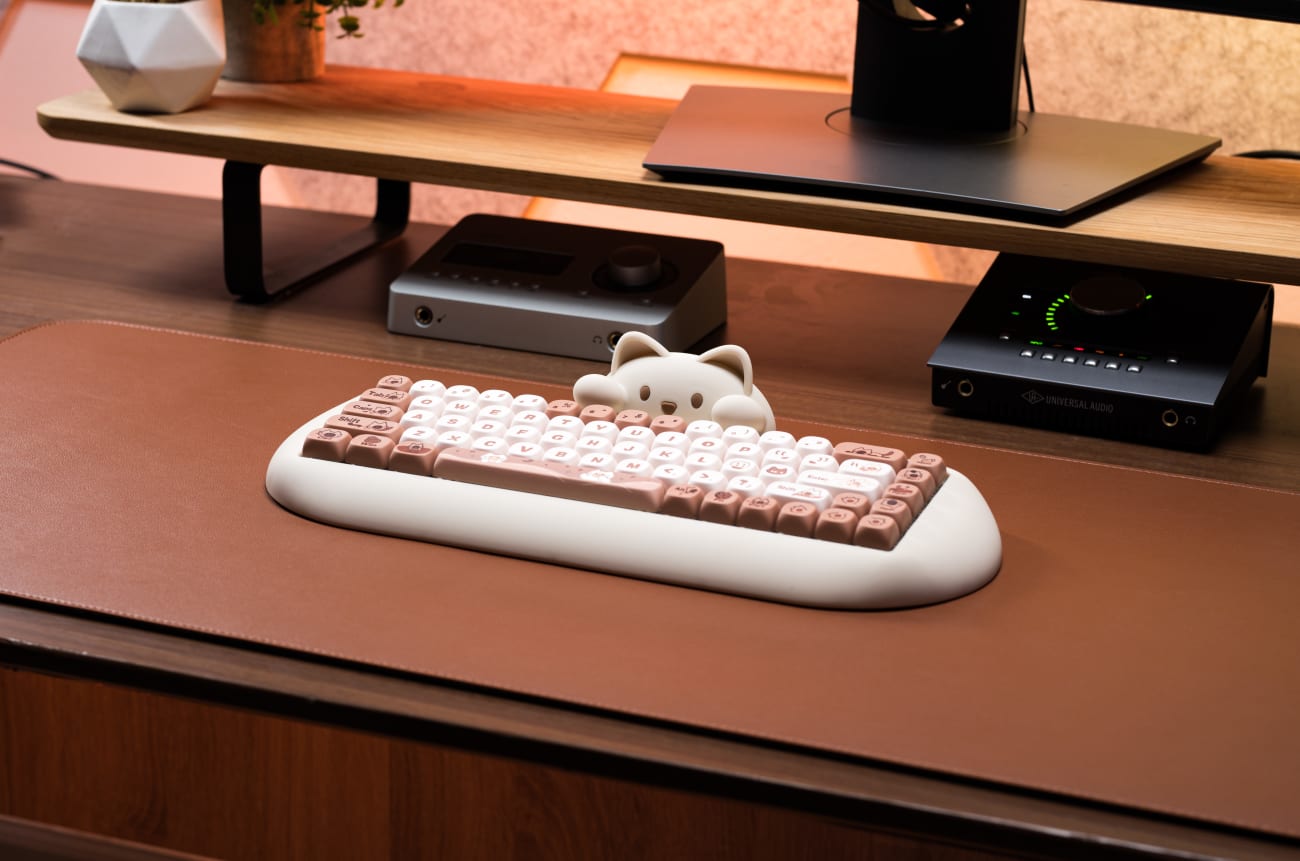 C68 Cat Mechanical Keyboard