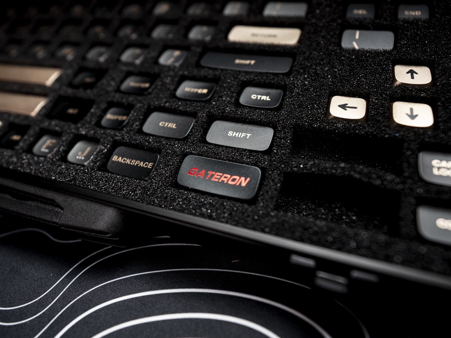 Gateron Metal Aluminum Keycap Set (112 Keys) | Kinetic Labs