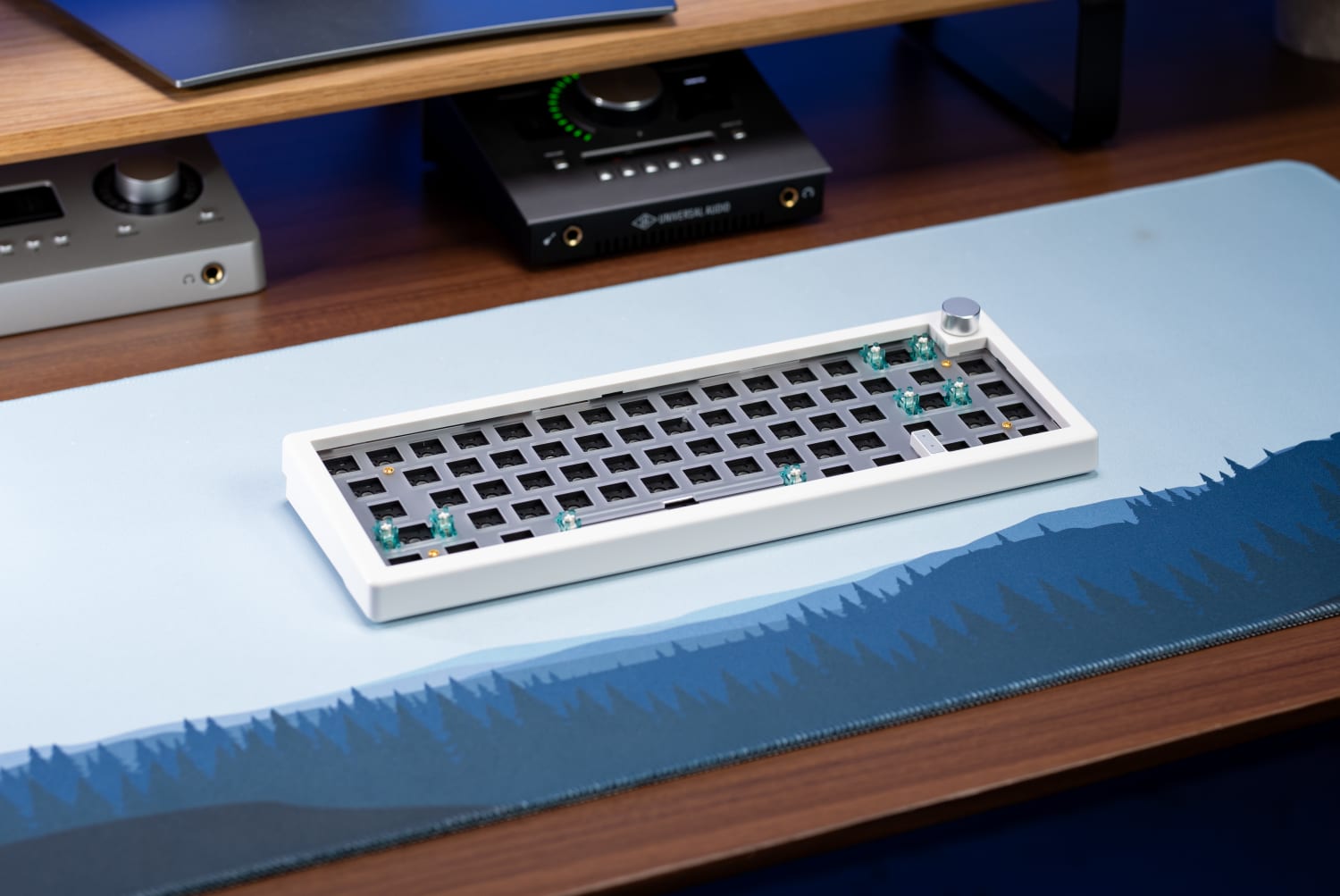 まうす Digio2 F_line 5ボタンBlue LED マウス 無線 静音 ブラック 48403 無線