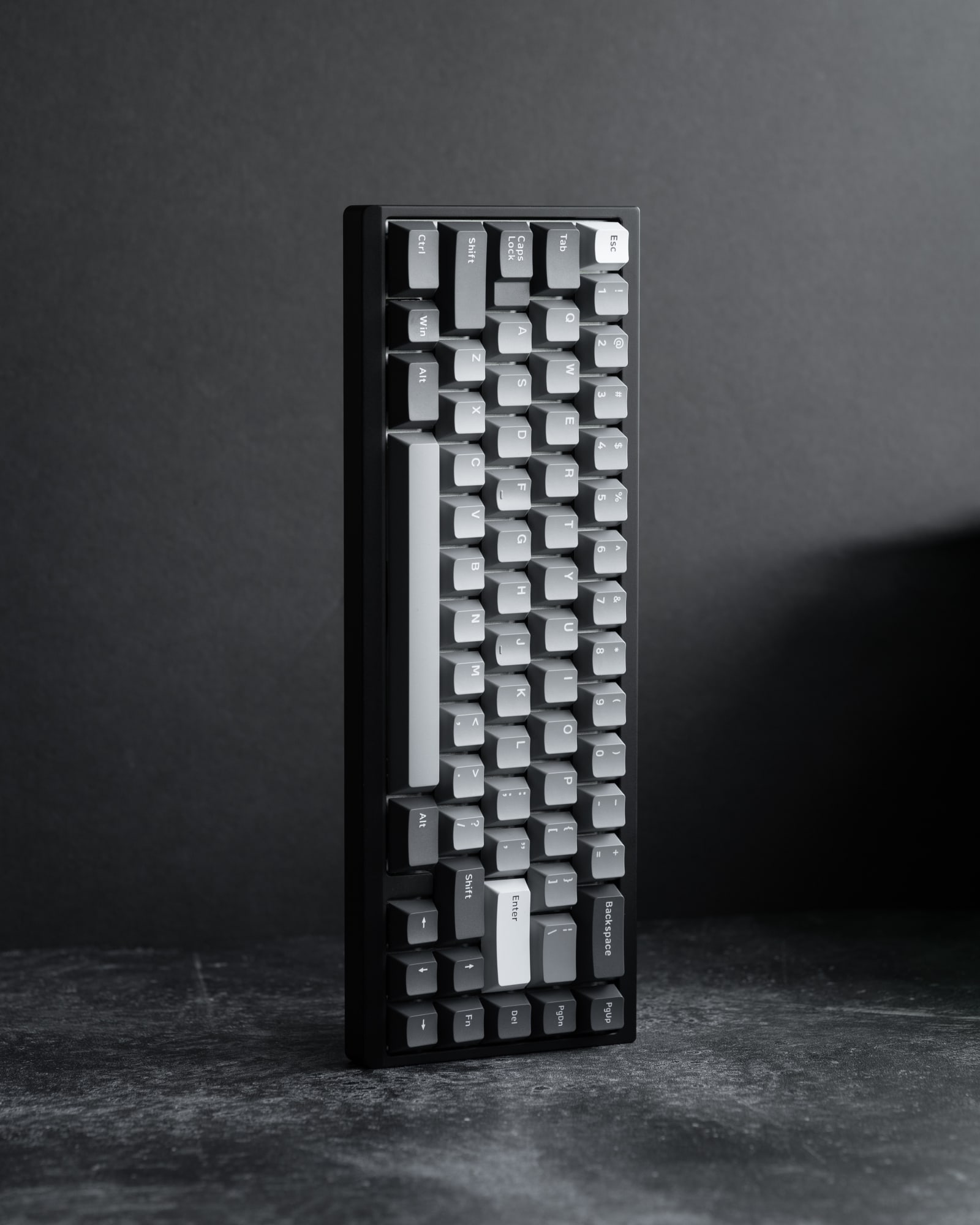 Custom Mechanical Keyboard with Seal V2 PBT Keycaps