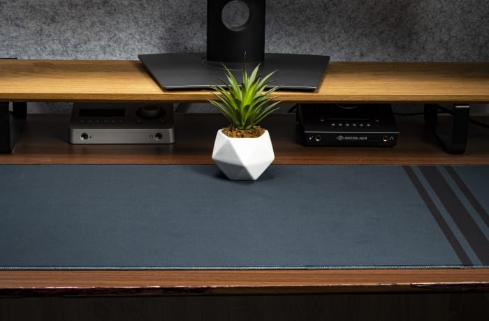 Apex Desk Mat | Kinetic Labs