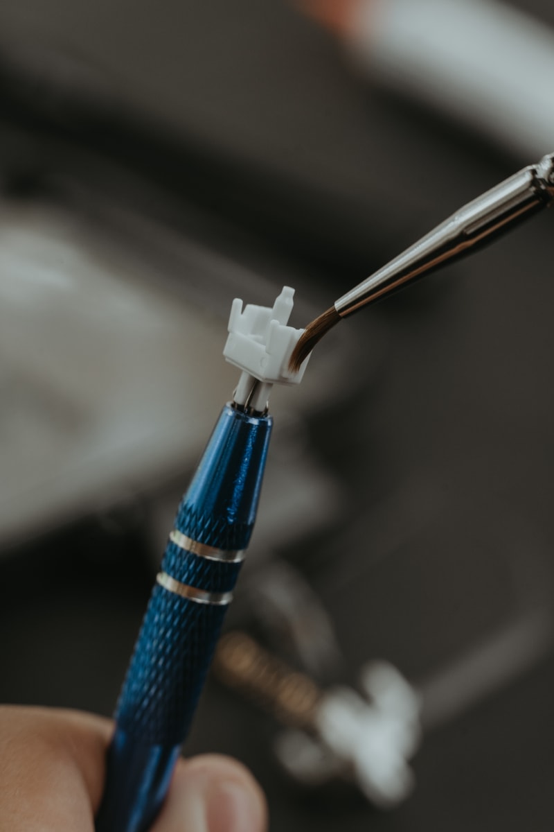 Switch Stem Holder Prong Tool Labs