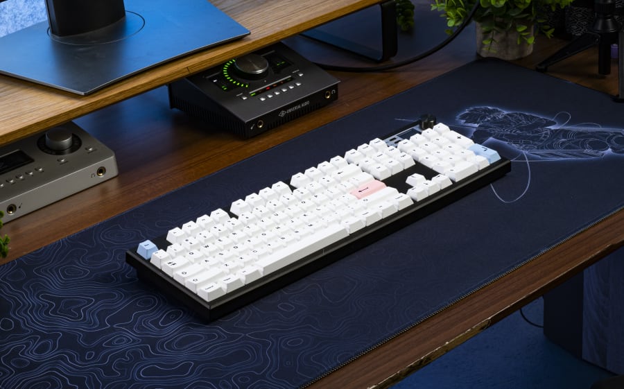 GMK104 100% Wireless Mechanical Keyboard | Kinetic Labs