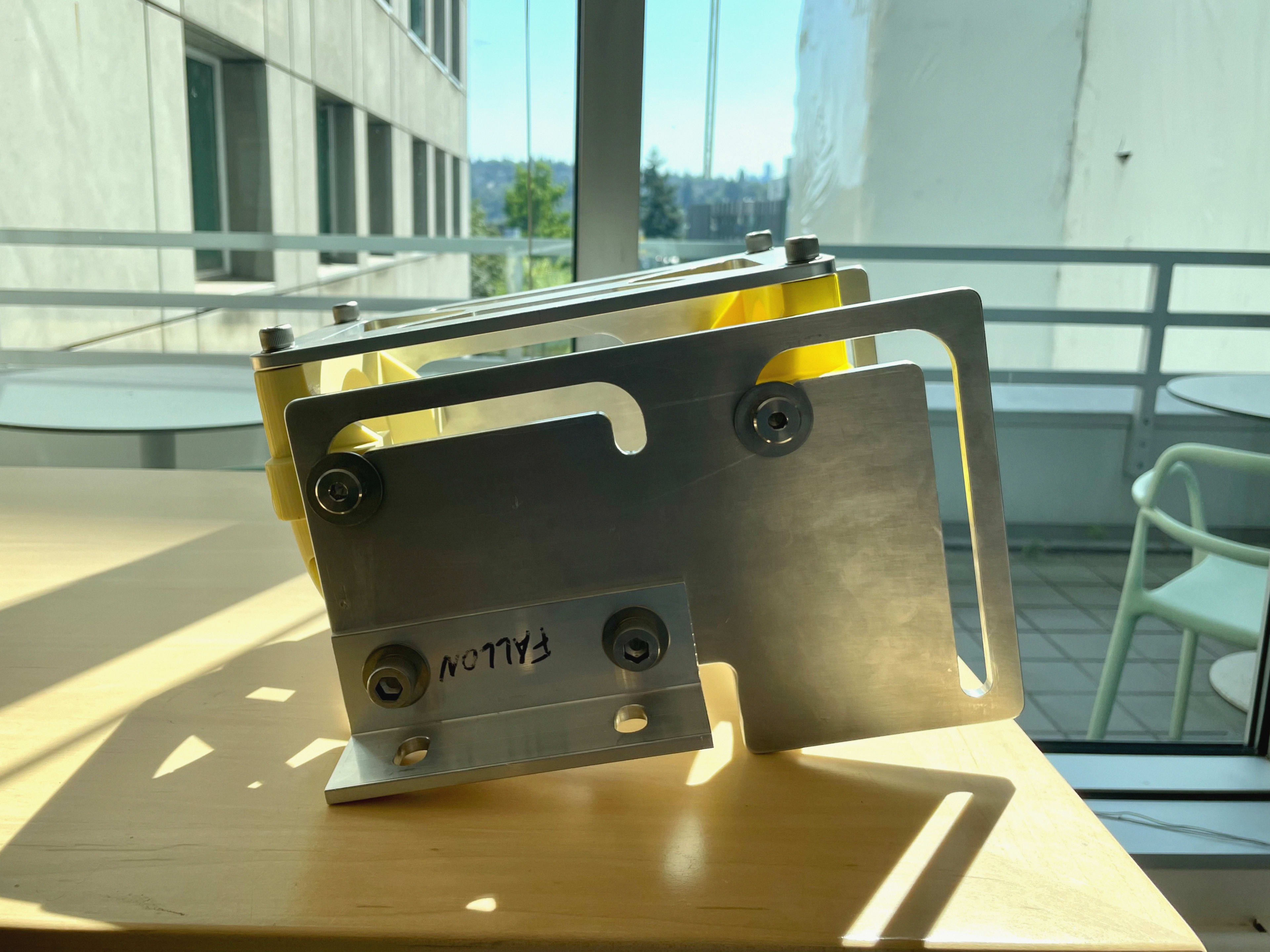 Dynamic Sonar Mount