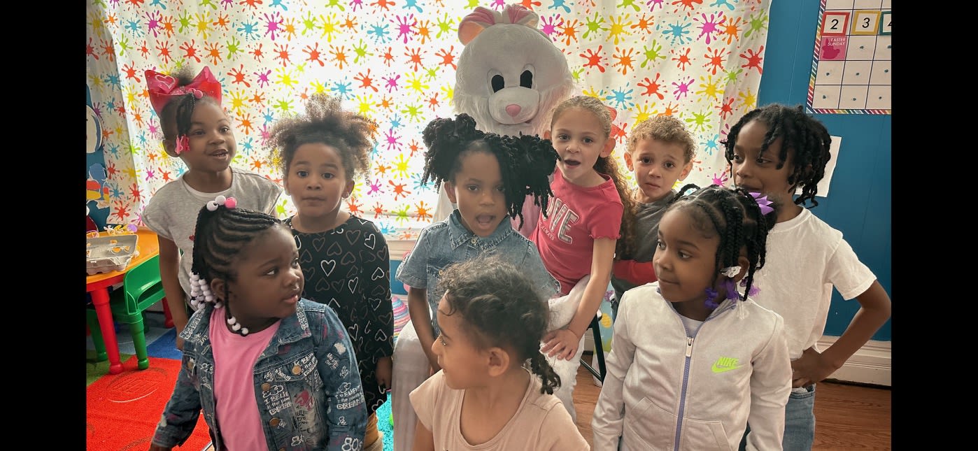 Tee Trudys Rainbow Palace 