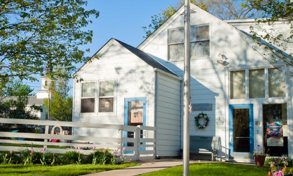 MONTESSORI SCHOOL OF LONG GROVE INC.