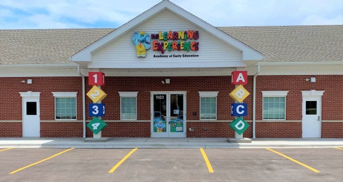 THE LEARNING EXPERIENCE AT ELGIN