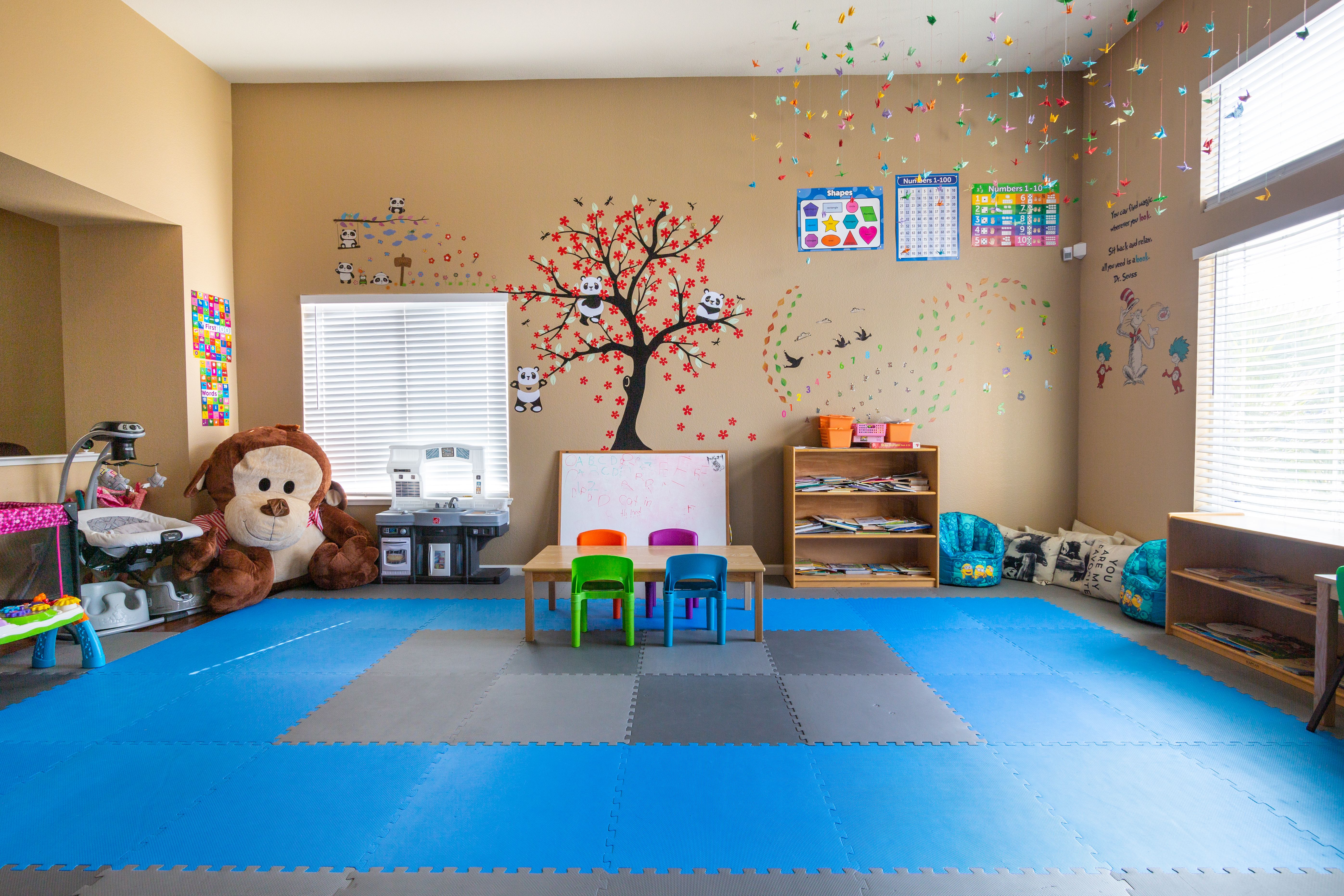 Little Panda's Wonderschool