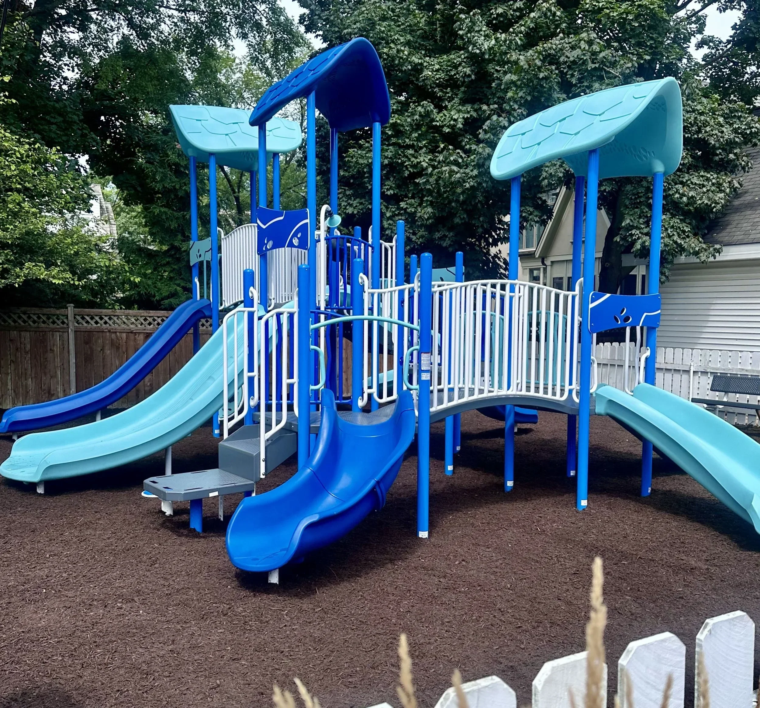 HINSDALE COVENANT CHURCH NURSERY SCHOOL