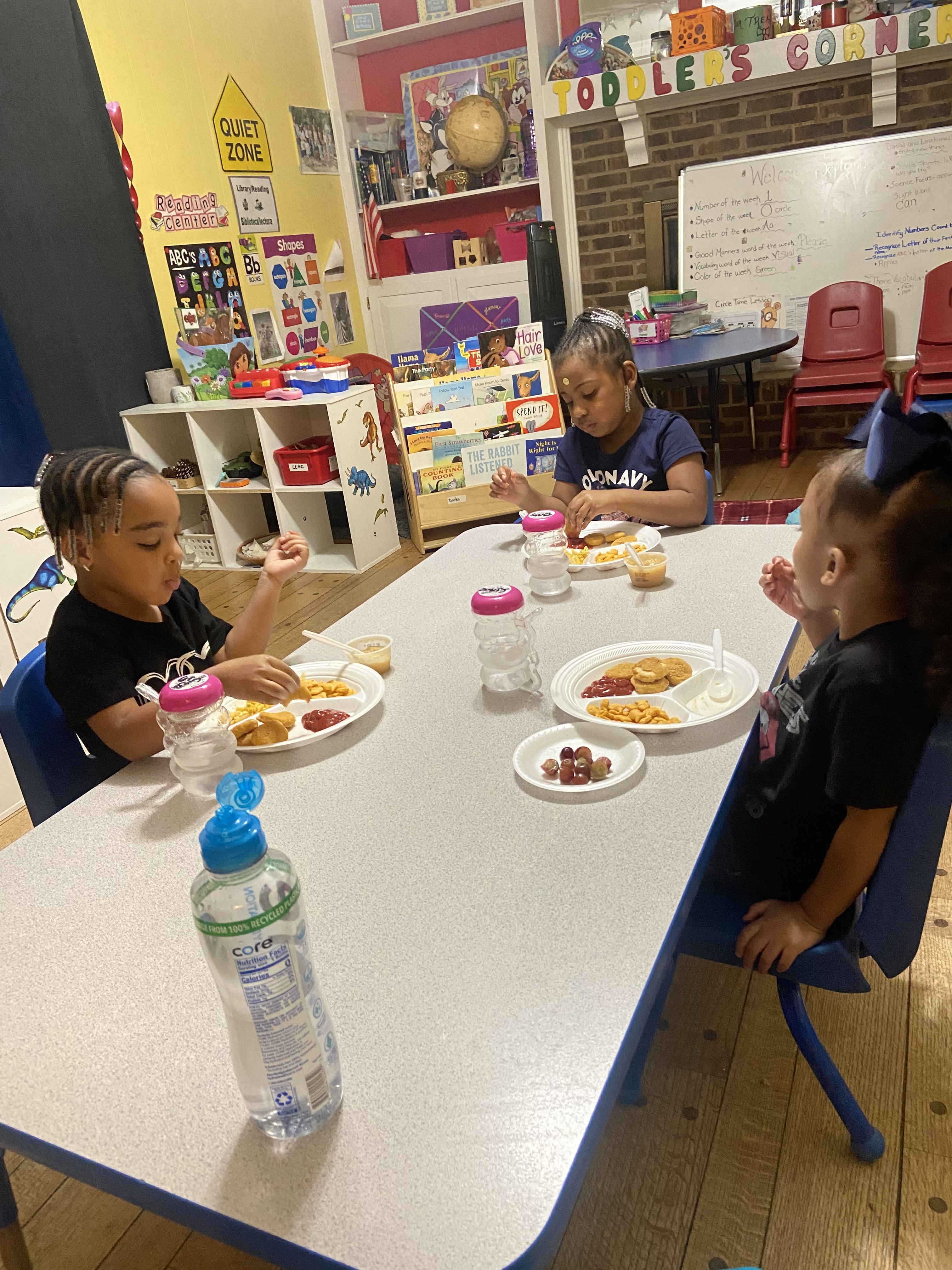 TODDLER'S CORNER FDH