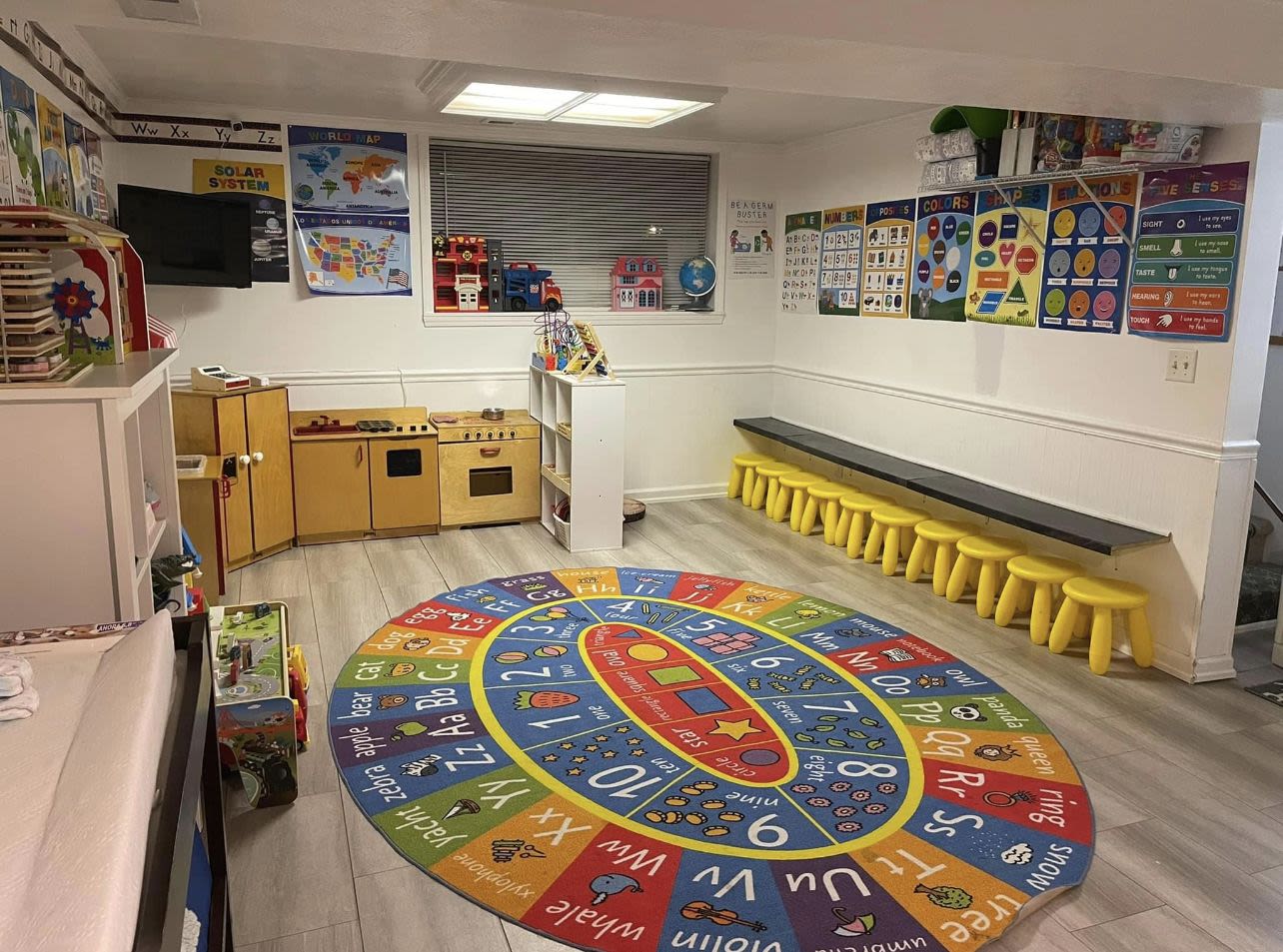 Creative Minds Daycare of Lafayette 